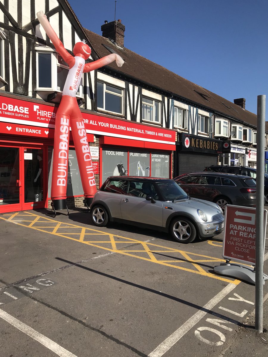 Buildbaselondon's tweet photo. See our Mr Breezy Buildbase out side our Bexleyheath branch reaching for the roof tiles ! We also have a new crystal windows display and a shop revamp, so pop in take a look 👀 #makingbuildbasebrilliant https://t.co/dQjREiAUuI