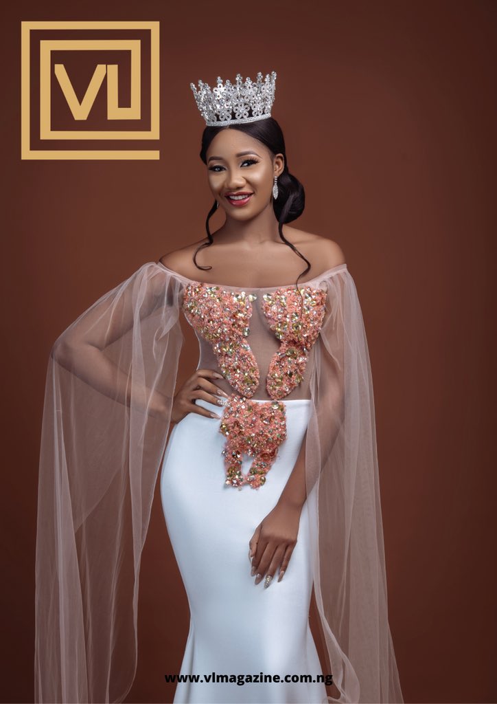 TheoOlele0's tweet image. Nigerian Queen 2018 @rachealamune Covers The August 2018 Deluxe Edition Of @VLMagAfrica    
vlmagazineng.com/nigerian-queen…

Credits 
Photography: @001photographyng
Styled by: @iniyemicouture
Makeup: @coloursandblendz
Graphics: @Chris___Haze 
CEO &amp;amp; Publisher: @Theo_Olele  

#VLMagazine