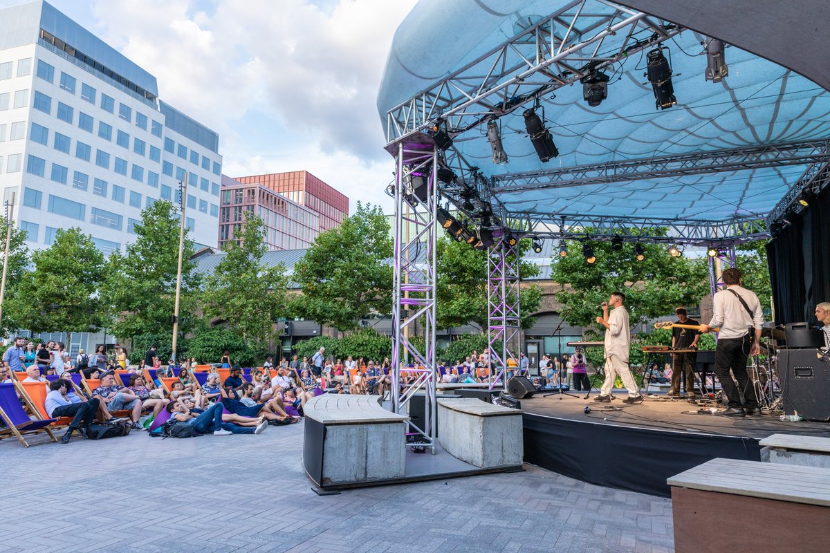 For the perfect after-work Friday evening, visit Canopy Market and try the wonderful street food, before heading to Lewis Cubitt Square to catch the stellar line up of West-End stars for an Evening of Songs from Shows at #CubittSessions! kgx.cc/2uFZmyY