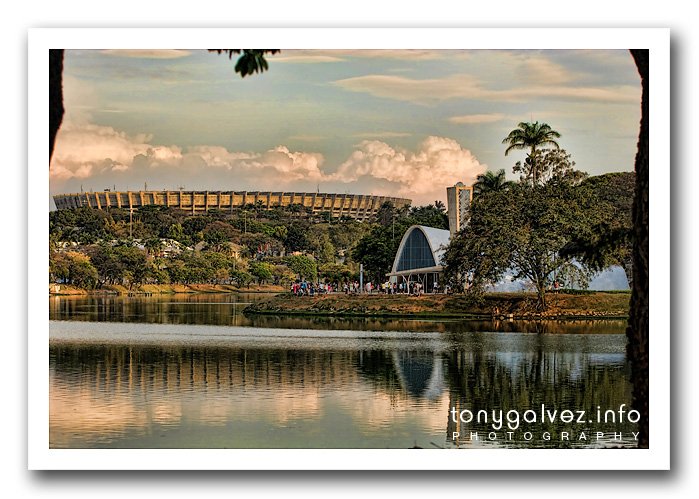 deviajeabrasil's tweet photo. La Laguna de la Pampulha en Belo Horizonte, una cita imprescindible en la capital de Minas Gerais https://t.co/kQQ0uYsIjb https://t.co/UP0YeddRCW
