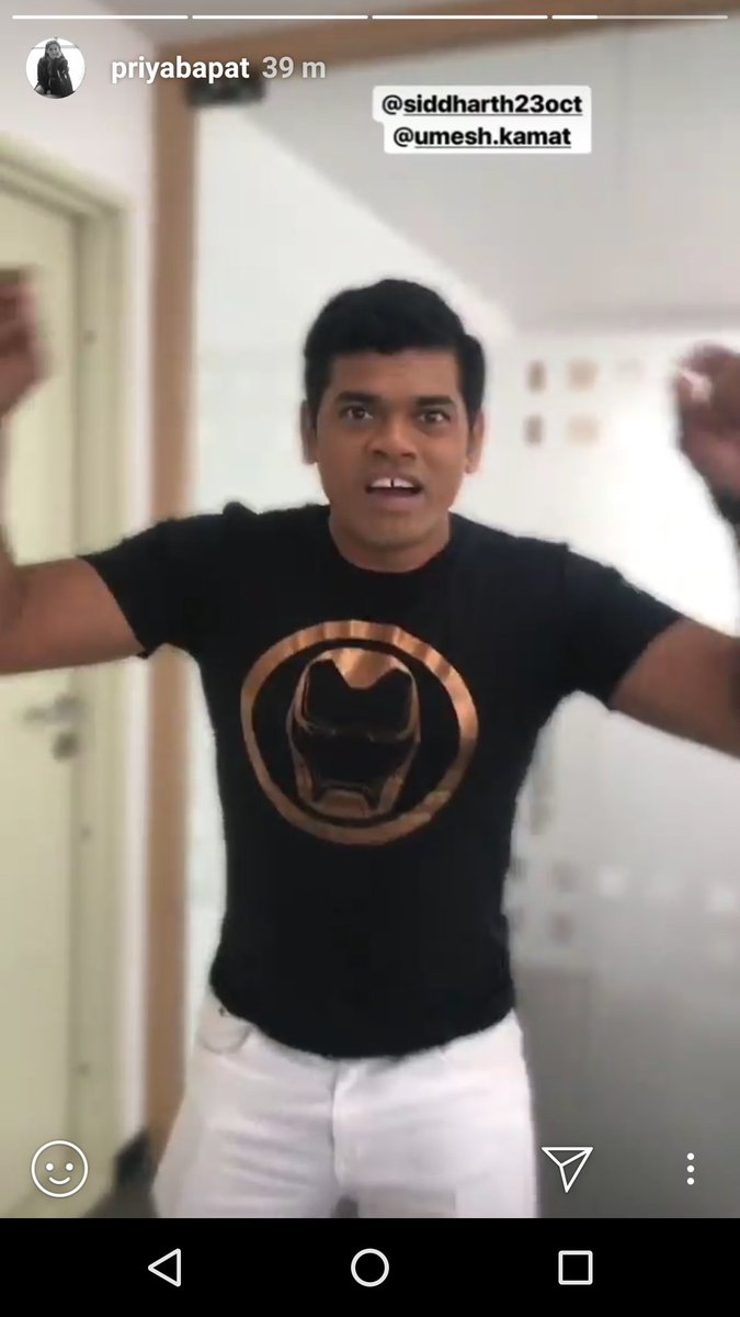 Sourabh80061831's tweet image. @kamat_umesh @SIDDHARTH23OCT @bapat_priya Kay saarkha chidavta aamhala, Kara na sequel plzzz.....🙏🙏🙏🙏🙏🙏🙏🙏🙏🙏♥️🙏🙏🙏🙏🙏🙏🙏🙏🙏🙏 #TimePlease ...😜😂😂
Bagha @Kshitij_P Sir...😜