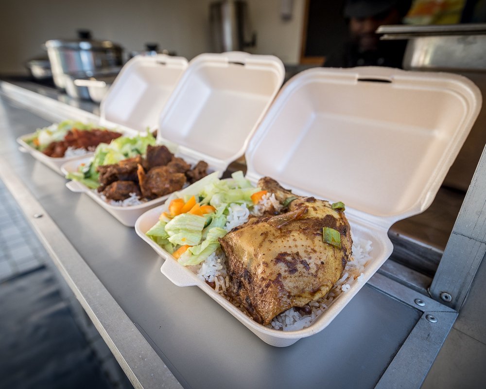 StreetDots's tweet image. njoy some de-lish #streetfood in the sun. Be sure to grab something rewarding from @Falafel_Time , @Pittagoras_uk , @kangfoonoodles , @thegourmetgriddle and @LeonsKitchenuk at @WembleyPark from 11:00am.