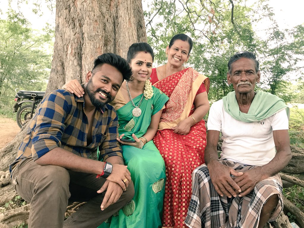 MANIMEGALAI on X: "Hussain & Me With my Appuchi Ammatha at village for Aadi peruku 😍❤️😌 #Familytime 😎 https://t.co/p4gOPhnPdk" / X