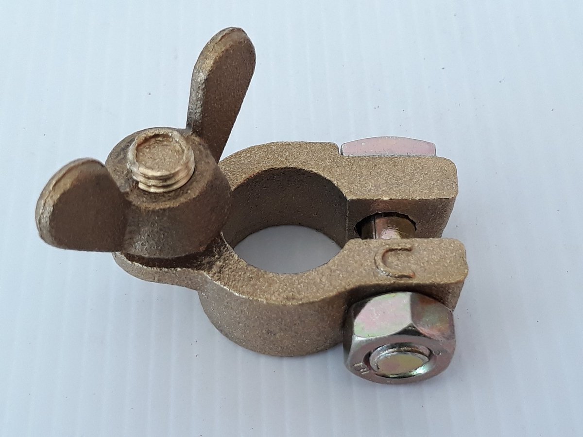 BatteryproDiv's tweet image. New product arrivals at Battery Pro Stellenbosch. Solid Brass
Universal Marine terminal with wingnut
M10 Battery caps
#boats #Stellenbosch #boatlife #boat #boating