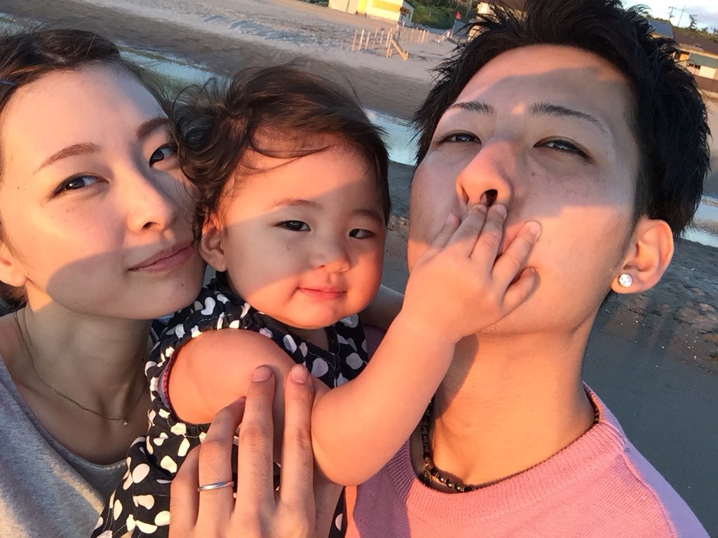 菅原健太 No Twitter 今回の休みはいい休日だった まだ新婚なのに混ざって 遊んでくれてありがと こんな幸せそうな家族 羨ましいって思った 菅原健太 No Twitter 今回の休みはいい休日だった まだ新婚なのに混ざって 遊んでくれてありがと こんな幸せそうな家族 羨ましいって思った