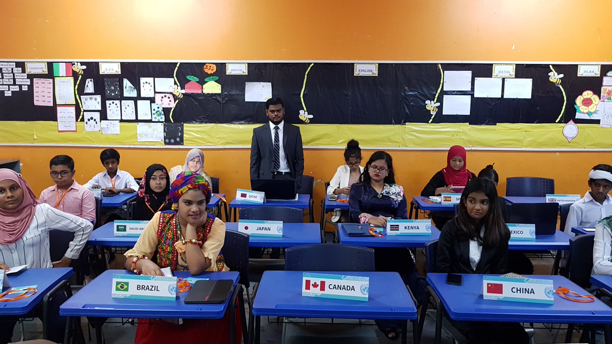 UNFPAMaldives's tweet photo. #HappeningNow: International Model United Nations Conference in the Maldives @mvmun_ @UNFPAMaldives is proud to support Maldivian youth building their confidence, leadership &amp; diplomatic skills. Model UN is an exercise involving research, public speaking &amp; teamwork. Well done! https://t.co/zpHbx97IsZ
