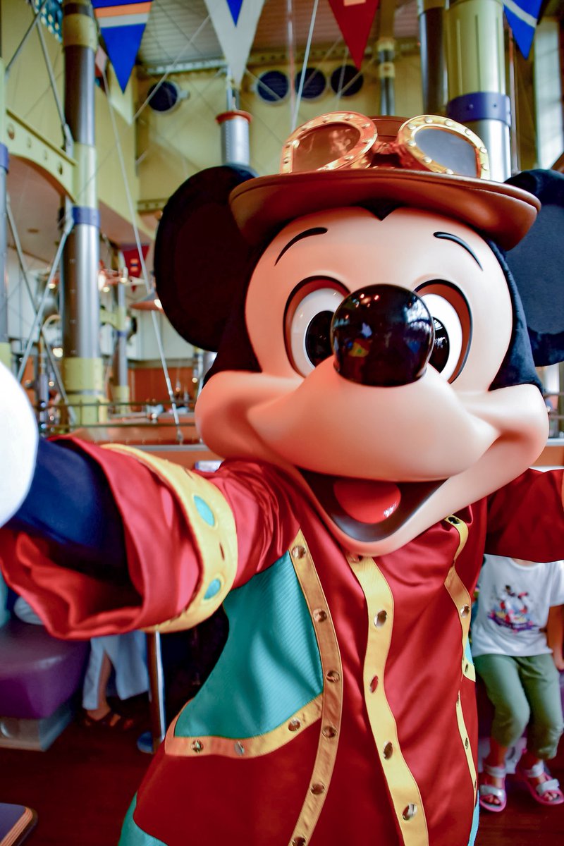 ドナかね すみれ ほぼ交換 Pa Twitter 久しぶりのズン ミッキーが ギュッてしてくれた Tokyodisneyresort Disneysea Holizonbayrestaurant Tokyodisneysea ディズニー写真部 ディズニーシー ズン キャラダイ キャラクターグリーティング キャラグリ