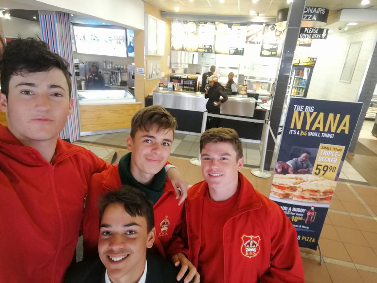 KingEdVIISchool's tweet image. #RedTour #redgolf⛳ #results
@KingEdVIISchool vs @MaritzCollege 
Maritzburg 177 KES 135. Maritzburg win the 🏌️‍♂️fixture #welldoneCollege
@van_mauritz #welltriedlads