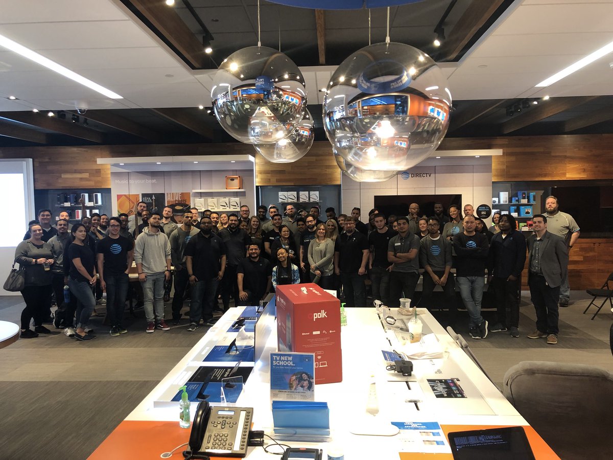 DouglasJanifer's tweet photo. Thank you #WesternWarriors and #PrimeTime for a fantastic Entertainment Workshop this morning! Lets go get these results for #M0DSquaud #SheerDisruption #MidAtlanticTakeover #UnleashTheEast  @MrsJaronfelder @MikeJablonski5 @TeamToth @AndrewLeist https://t.co/GBDh12zWzK