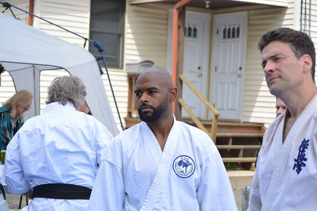 TheBusiness421's tweet photo. Always learning! The moment you stop learning you start dying...
______

#DedicationHasNoLimitation #SokuMaster #Kanreikai #KarateKid #KarateCT #KarateNYC #Kyokushin #Boxing #BJJ #KickBoxing #MuayThai #TrainingHard #NYC #Connecticut #CombatConditioning #Fighter #Warrior #Focus https://t.co/tkrIM0FaOo