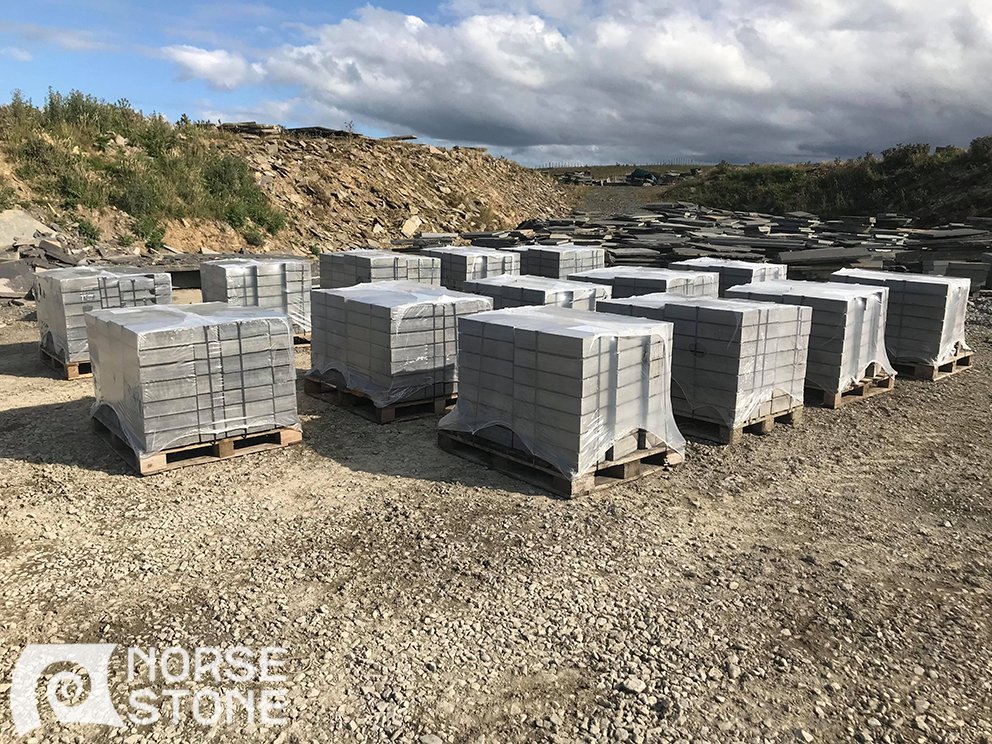 A load of #Caithness flagstone paving ready to make its long journey to the Netherlands! #worlddomination #onestoneatatime