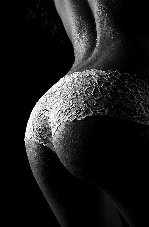 FindAmateur's tweet photo. Tengo un regalo para ti pero no sé cómo envolverte un abrazo y un beso.#ganas #sexo @Rafaellababe @FindAmateur @sexo @DatosUnder #Chile #Santiago https://t.co/baBIg3s1y7