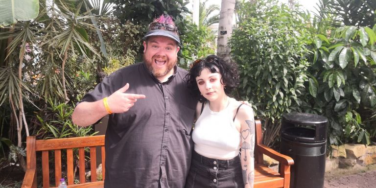 amazingradio's tweet photo. .@JimGellatly will be playing the new track 'Eighteen' from #TipsFor2018 artist @palewaves next.
Listen back to the chat Jim had with them plus @stereophonics & @thexcerts at this years @TRNSMTfest here > https://t.co/uzaSNY3wc7 https://t.co/4gTVYE6WB9