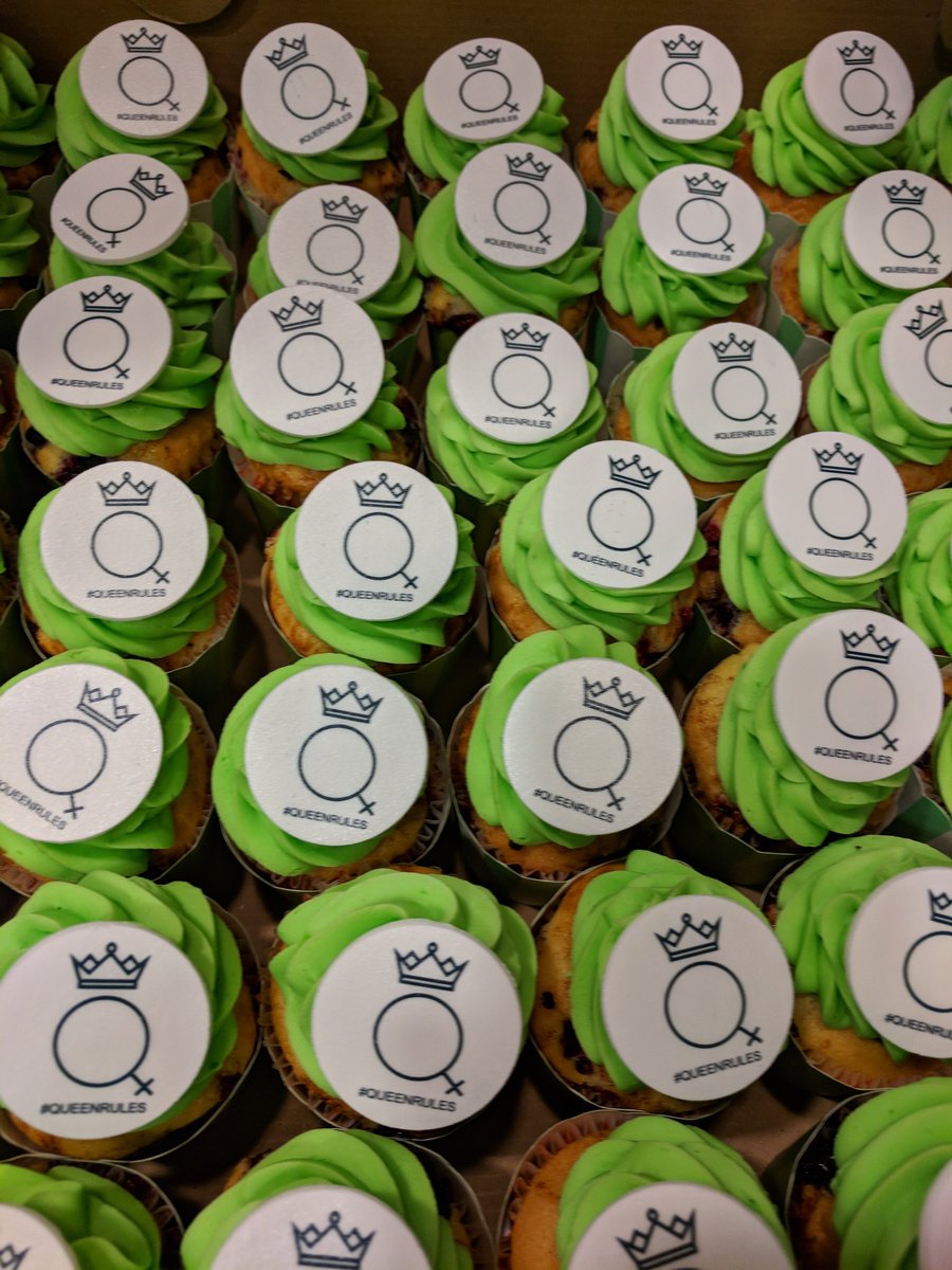 SpaceyFCB's tweet image. Calling all Ladies! ome and play the #QUEENRULES Event @unibetopen Bucharest and you might get one of these!