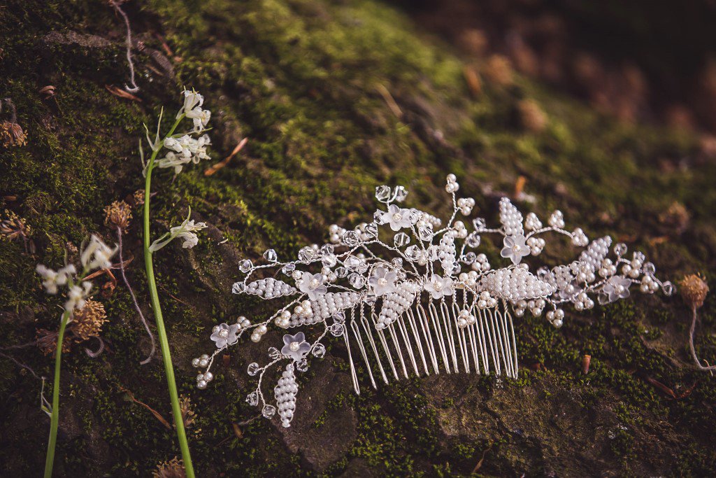A Classical Elegance with a Woodland Twist styled shoot at Penton Park
Images <a href="/Katie_Mortimore/">Katie Mortimore</a> Styling  <a href="/BespokeEvents_1/">Bespoke Events Hire</a>  
bit.ly/2LN3jLD Accessories <a href="/whitedesigns10/">White Designs</a>