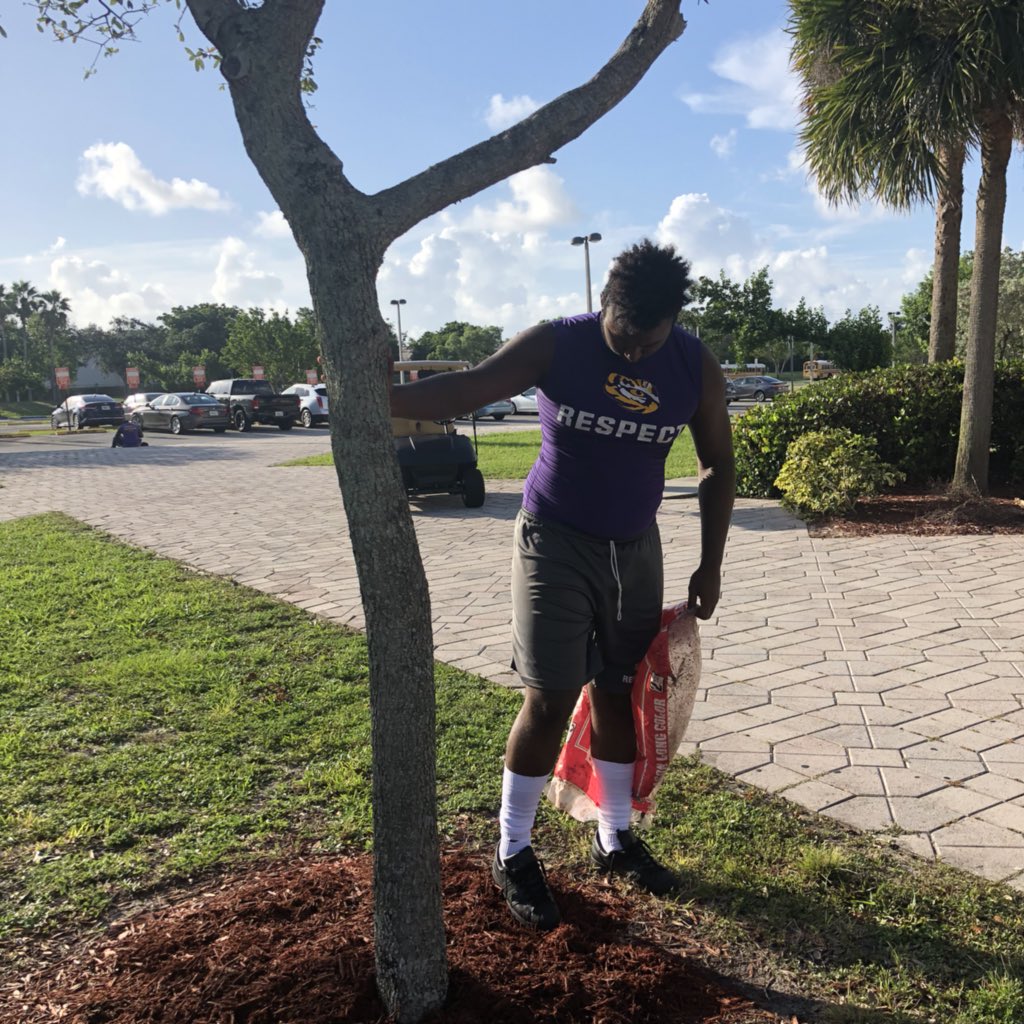 Karensa Wright tweet media