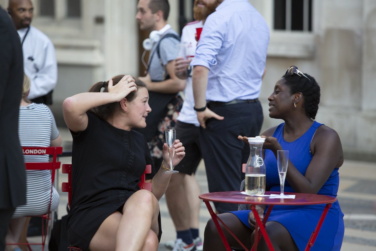 thecityofldn's tweet photo. Enjoy an evening of FREE entertainment in Guildhall Yard, as all-female circus performances take centre stage, including @TheAbiCollins, @ThisIsArtBars, @MotionhouseDT, @upswingaerial, and #StrongLadyProductions. More information here: https://t.co/xQxfcVurrk https://t.co/2xnkvY4MT1
