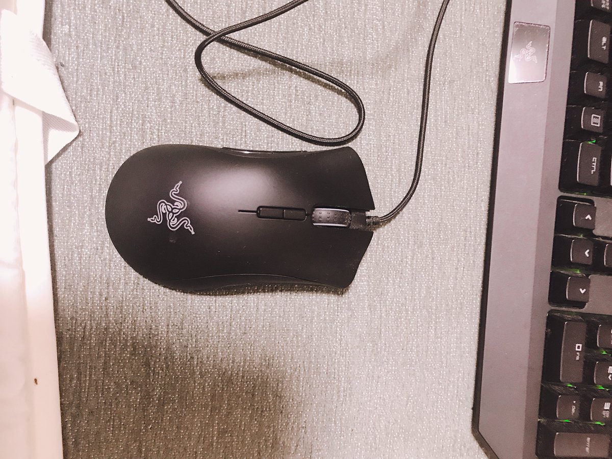 G4lcm's tweet photo. 値段交渉あり
Razerキーボード
Blackwidow(使った)1万円

Razerマウス
Death Adder Elite(ちょっと使った)3千円

xim4(ほとんど使ったことない)1万円5千円

欲しい人DMお願いします。 https://t.co/fTsIwi6VWE