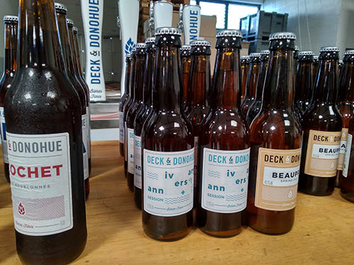 valdemarne_94's tweet photo. C'est la #JourneeMondialeDeLaBiere : dans le #ValDeMarne, vous pouvez déguster des 🍺 #MadeIn94 !
➡️ Deck & Donohue à @bonneuil94
➡️ Mappiness à @VilleSaintMaur
➡️ Outland à @Fontenay94120
Vous pouvez même visiter ces brasseries avec @CDTValdemarne
(Avec modération 😎) https://t.co/LCNw6uygsa
