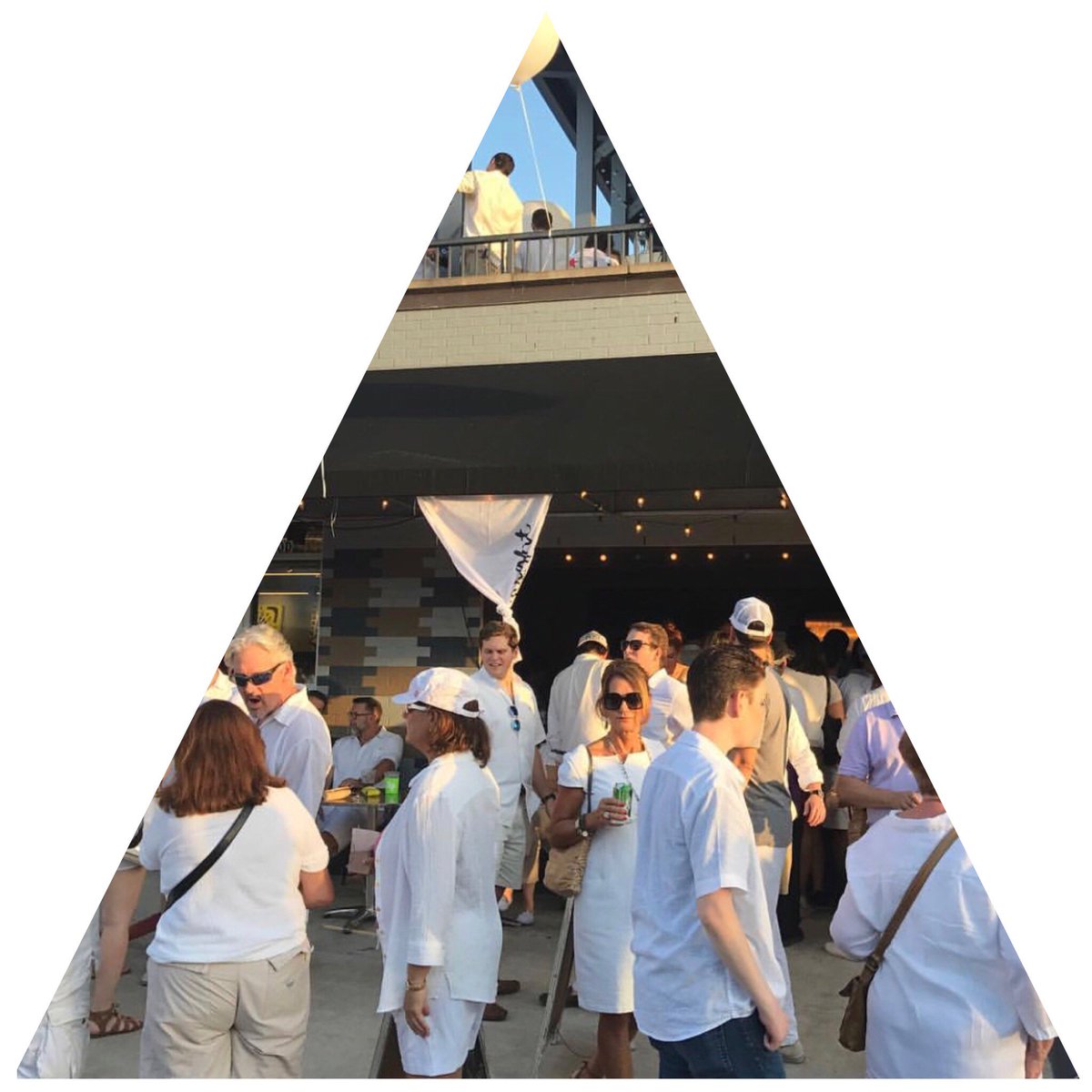 Are you picking out your best whites for tomorrow’s annual White Linen Night in the Heights? Yes, it’s hot out there, but so is the scene at this yearly tradition.