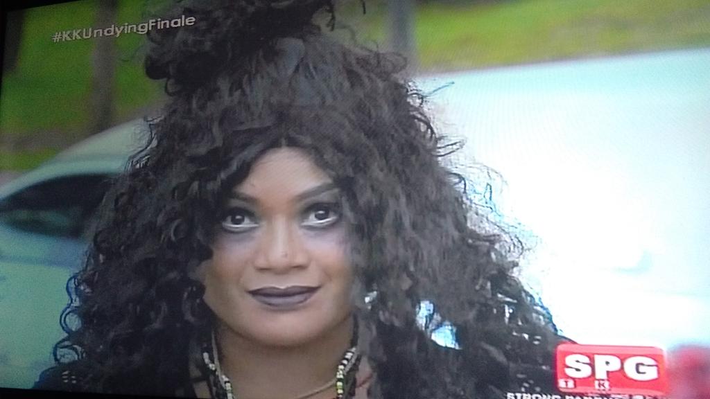 OsamJL's tweet photo. Mamimiss kita Blacklady kahit gusto kitang buhayin para ako papatay sayo! Langya ka sakit sa puso! 

#KKUndyingFinale https://t.co/bIj30NorqX