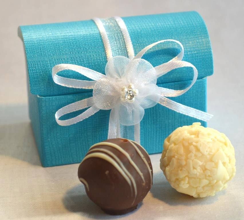 Designer Chocolates tweet media