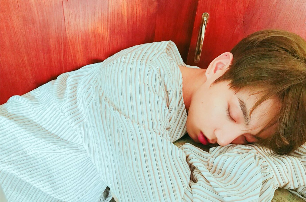 luv :)​​ 𝘑𝘒 | 🐰🌙 tweet media