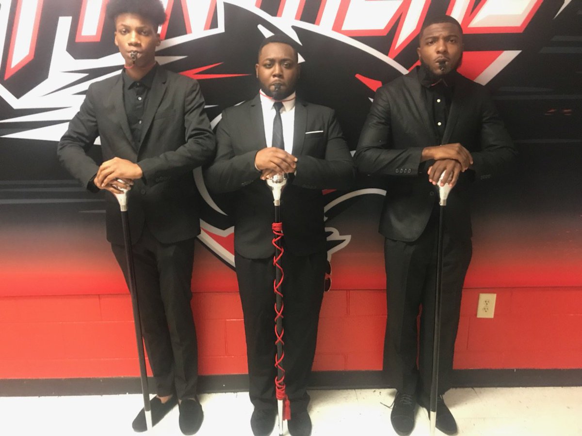 caubands's tweet photo. #TheUntouchabl3s want YOU! Band Camp has begun, but it's not too late to join the MMP. #CAU22 #cautransfers DM us or stop by Panther Stadium 125A and speak to the band staff. #f2bammp Still seeking instrumentalists &amp; ladies for the Silver Breeze Flag Line. #HBCU #WeAreCAU @CAU https://t.co/kls8F6lCVf