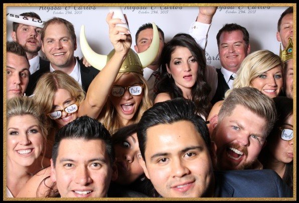 All smiles. Because, Friday!!! #SelfieStationCo #weekendvibes #Fridayfeels #photobooth