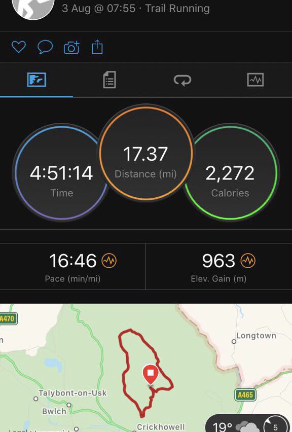 HillierWend's tweet photo. Because who needs ten anyway 🤔⛰🏃🏽‍♀️#toenailsareoverrated
 #fridaybootcamp with @RobhillierRob   #therollingmajestyoftheblacks 😉@ValleyViz @Wildcampwales @BMLUP https://t.co/8eobeTRzJN