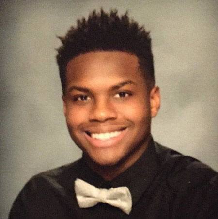 RitterPrepHS's tweet photo. We congratulate Imante Griffin, CRCP class of 2018, on receiving the Carl Fricks Sportsmanship Scholarship! Learn more about Imante's commitment to his faith, his team, and his service to others in the @StLouisReview! https://t.co/j0ZLwlFKgD  #lionpride https://t.co/d0Q60nHw2k