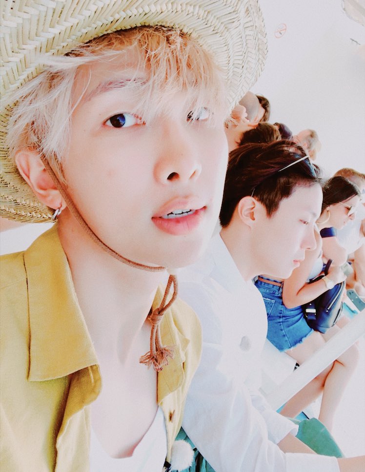 bts gallery tweet media