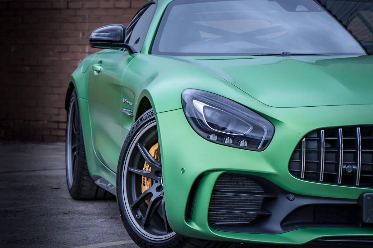 The Mercedes-AMG GT R perfectly blends pure adrenaline and race track performance.
📷: mr.g.ozbay on Instagram

[Csn: 12.4 l/100km | CO2: 284 g/km]