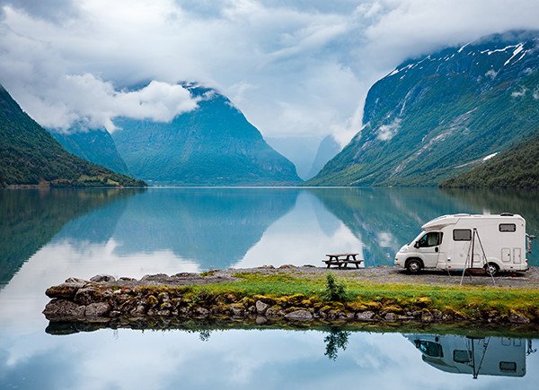 3 simple ways to stay healthy on your camping trip bit.ly/2uIqgVG #camping #health #nutrition #wellnessblog