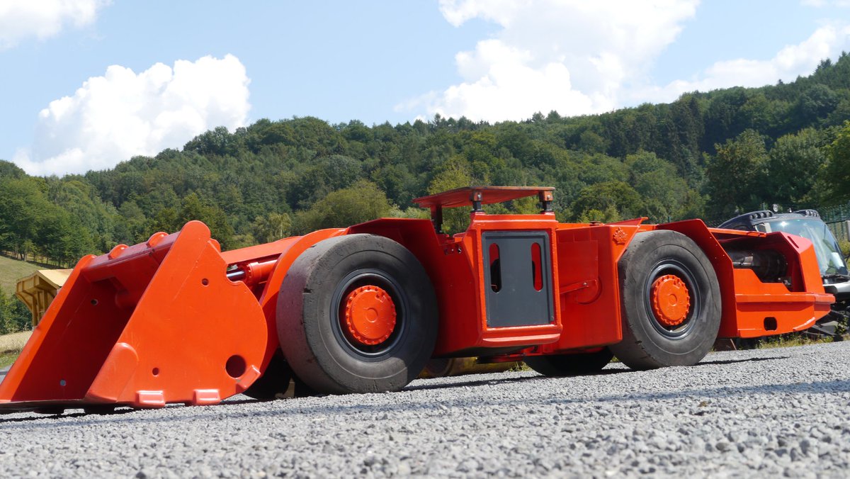 Baggerteile's tweet photo. Used Underground #Equipment for sale #LHD #Sandvik #EJC115 #underground Loader year 2007 https://t.co/wphCVosgHp https://t.co/DqPonwbh8h