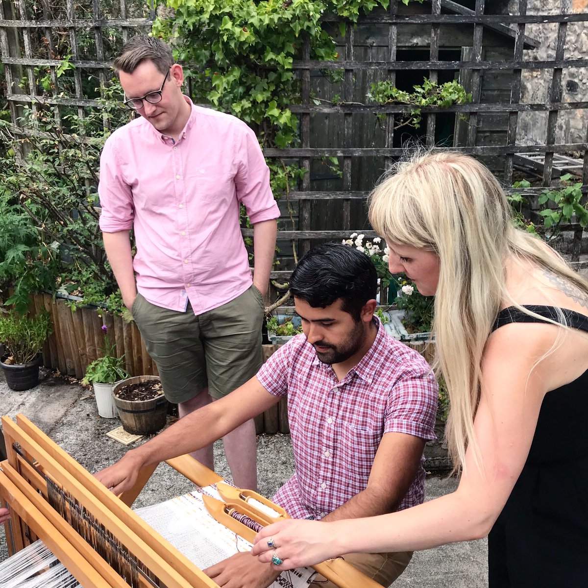 Want a chance to try #weaving? Pop by <a href="/Sma_Shot/">Sma' Shot Cottages</a> cottages tomorrow Sat 4th August to have a sma’ shot! We’ll be there 1 til 3.30 with a variety of looms, yarns and techniques to try #cricketloom #babywolfloom #frameloom #thcars2 #hlfsupported #paisleyis #paisley #heritage