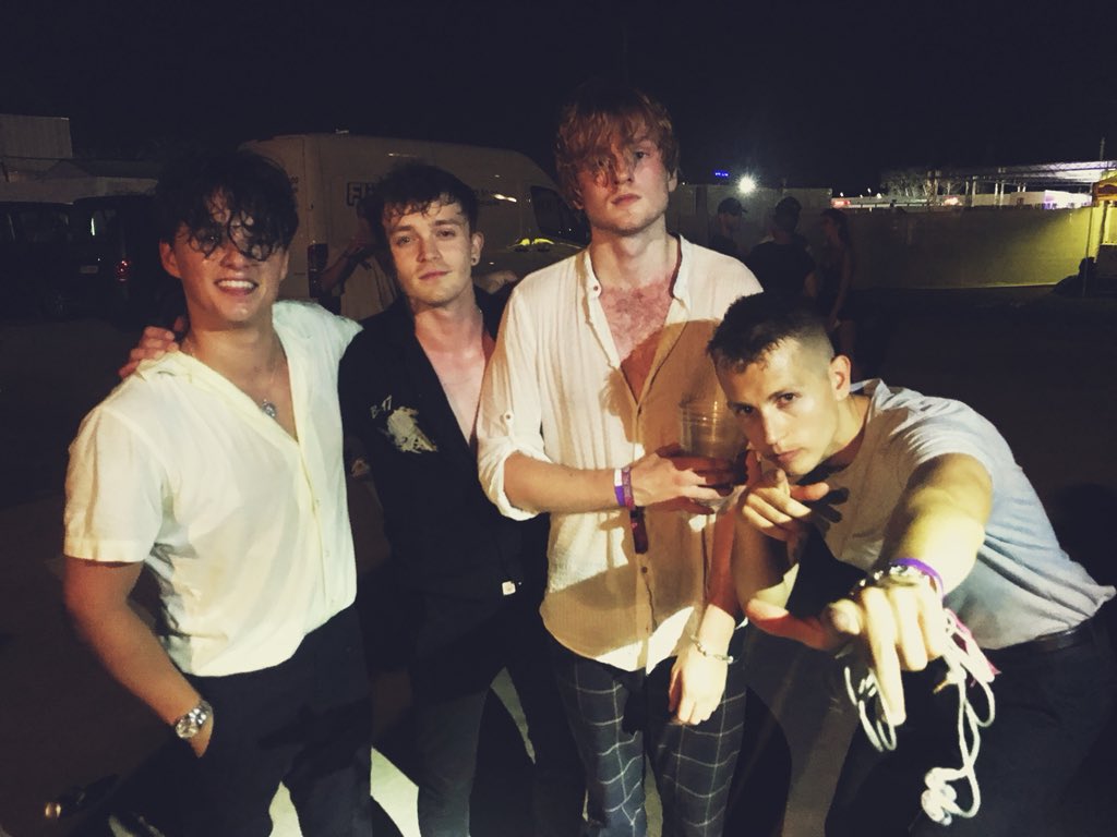 TheVampsBrad's tweet photo. So it’s been #6YearsOfTheVamps and they have been the best 6 years we could’ve asked for. Thankyou so much for the support, love ya x https://t.co/A0y5mxjr04