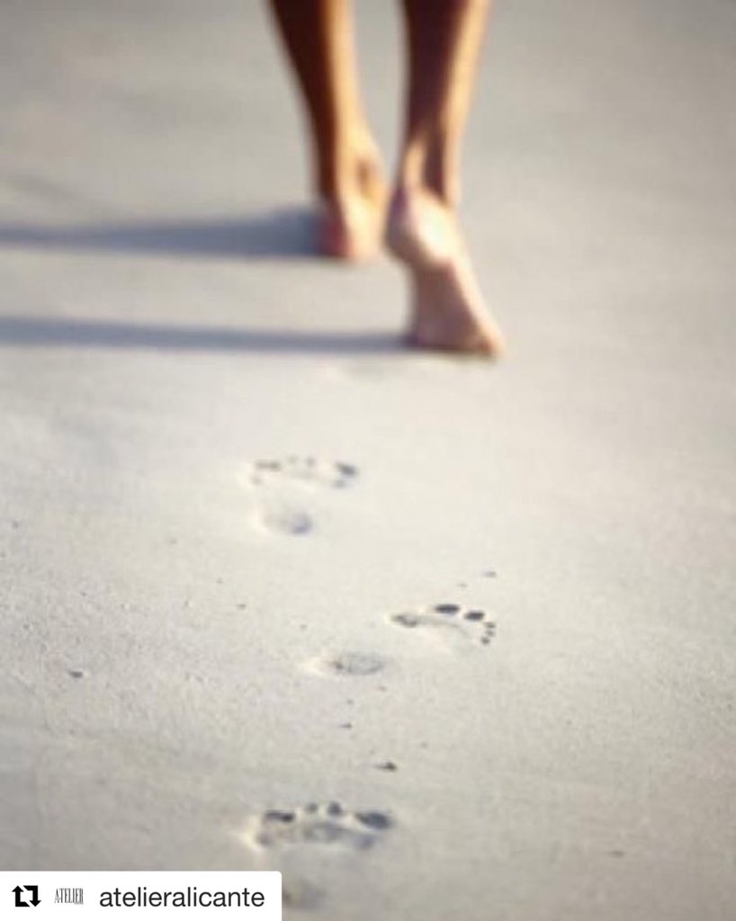Camina y conecta con nuestra profesora de yoga y meditación @AracilMarina 👇🏻
atelieralicante.com/camina-y-conec…