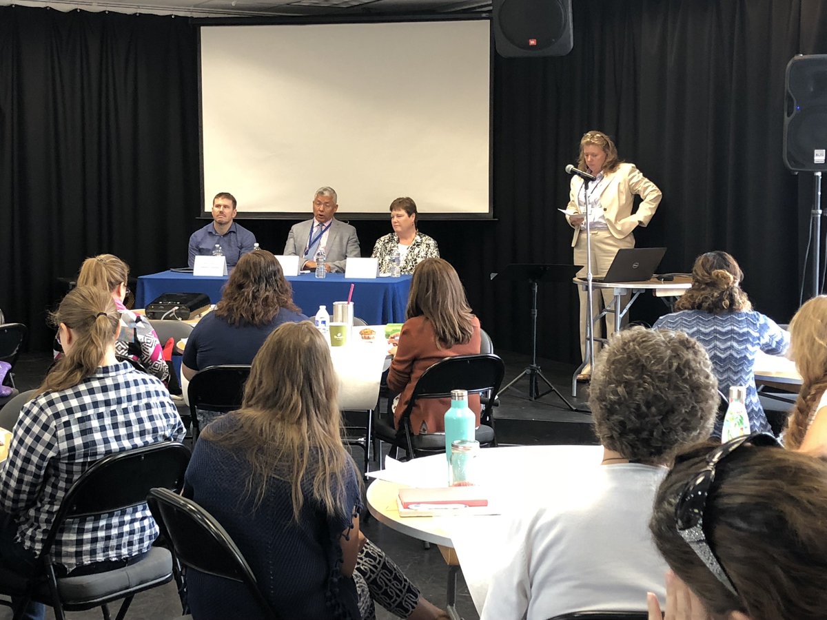 SCANofNOVA's tweet photo. Discussion on mental health + substance use beginning with @HealthWorksNova @LoudounCoGovt @dominionhosp #rootsoftrauma Tweet your questions to us! https://t.co/IwtbNxrRj0