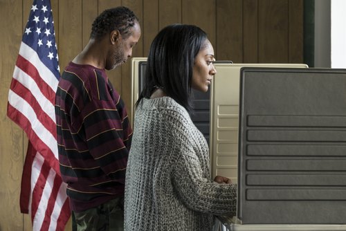 Rasmussen_Poll's tweet photo. #ICYMI: From yesterday:

Today’s @realDonaldTrump approval ratings among black voters: 29% 

This time last year: 15% 

https://t.co/mazBCW77nY @POTUS @realDonaldTrump https://t.co/xLYuPuFbLX