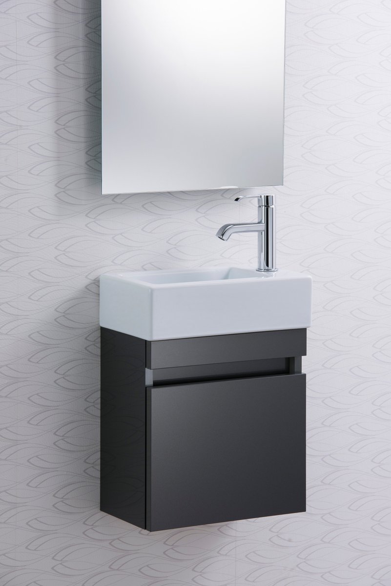Farmiloe_GSI_UK's tweet photo. Maximise small spaces with GSI Kube for cloakrooms - Kube 40 x 23cm basin with a door unit for keeping essentials out of sight!
#smallbathroom #bathroomstorage #smallbasin https://t.co/CNE9ZkejR8