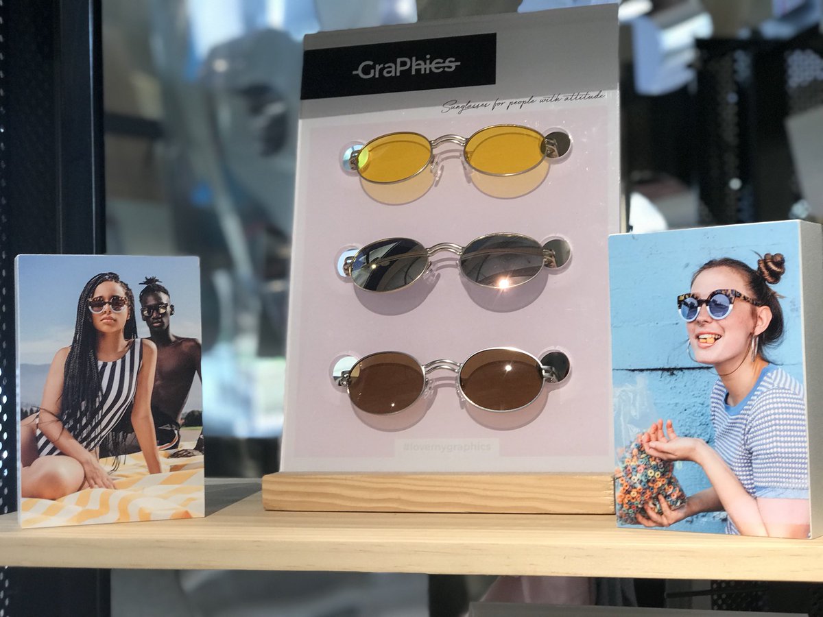 ASedeRCCelta's tweet image. E non podían faltar as nosas lentes favoritas 🕶😎👓 #GraphicsProject