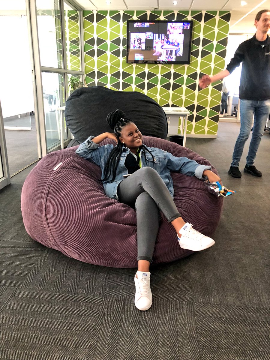 selenish's tweet photo. Itโs always a good time! Weโre busy getting @immedia HQ ready for #GirlCodeHack this weekend!
See you tomorrow!
#GeekLikeMe #WomenInSTEM #WomensMonth https://t.co/5bXuEJZpyR