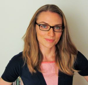 UChicagoLibrary's tweet photo. Meet our new GIS and Maps Librarian, Cecilia Smith: https://t.co/agRWW39GLA https://t.co/vVwlSFH1NF