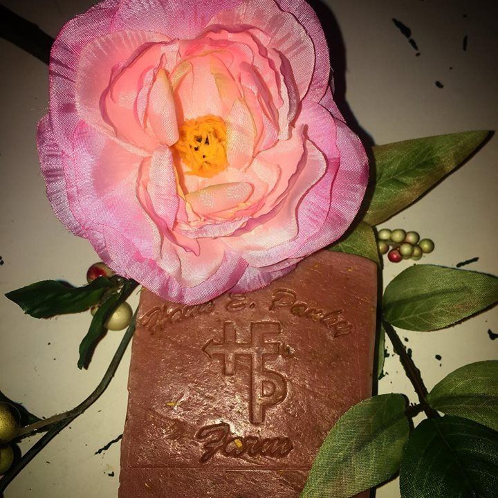 FarmClayton's tweet photo. REMINDER:  THIS SATURDAY ONLY! Select soaps, including this Peony, will be on sale for $3.00 each, (maybe 30 or so bars?). We are making room for some really nice fall and winter warm fragrances, soooooo get them while you can from Hank E. Panky Farm. https://t.co/iZE5EZEPaV