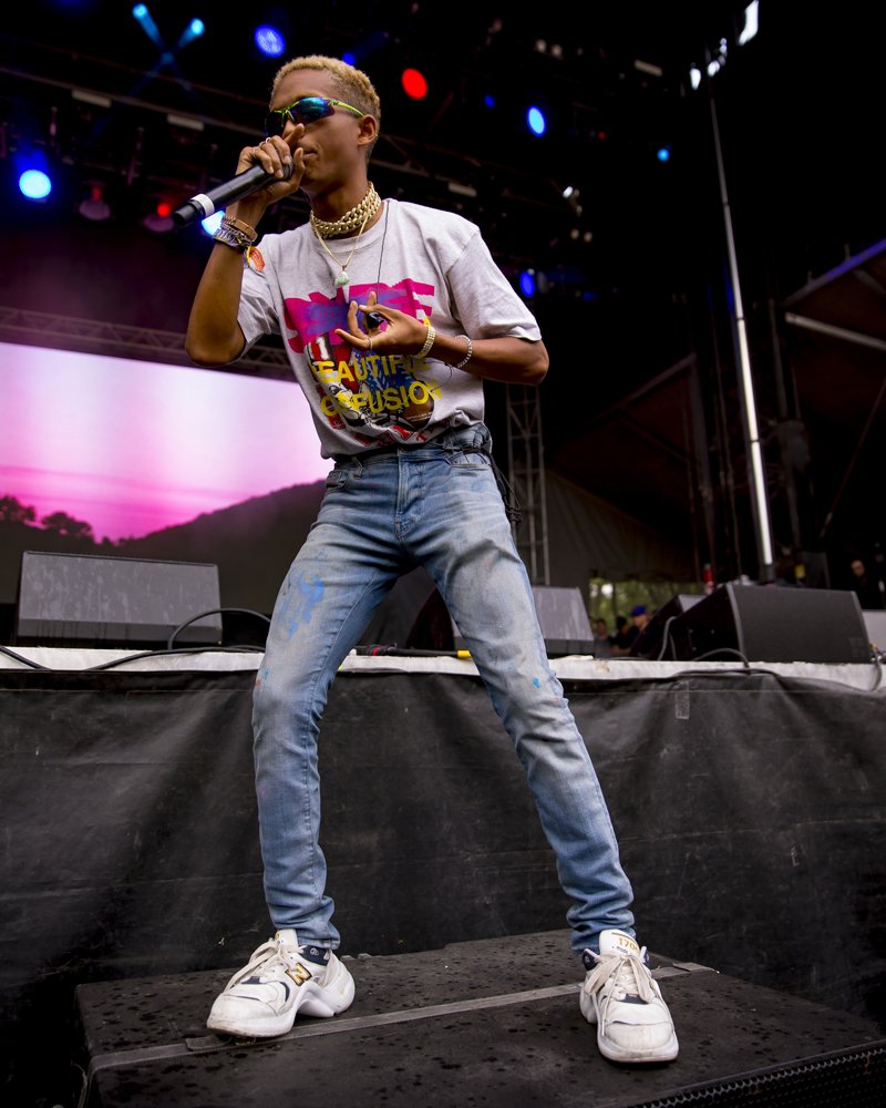 Complex Sneakers on X: .@officialjaden hit the Lollapalooza stage in a New  Balance 1700/Louis Vuitton Archlight sole swap.  / X