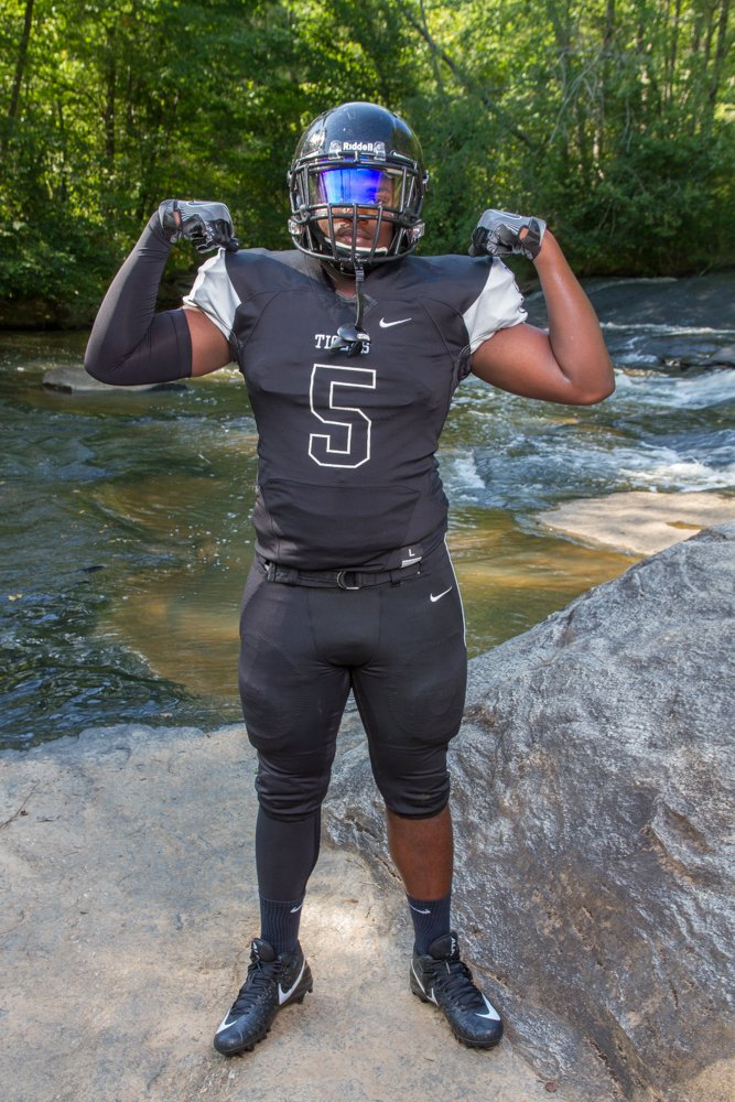 RNC_Sports's tweet photo. Want to check out the 2018 Newton County football Super Six photoshoot that took place at Arabia Mountain? Here is where you can find it. @_teecee08 @jalen_b1 @Mike_mathison @KendrickC64 @SOS_adt @jamari0812
LINK: https://t.co/cOfaJHJihs https://t.co/TKsypx0yC9