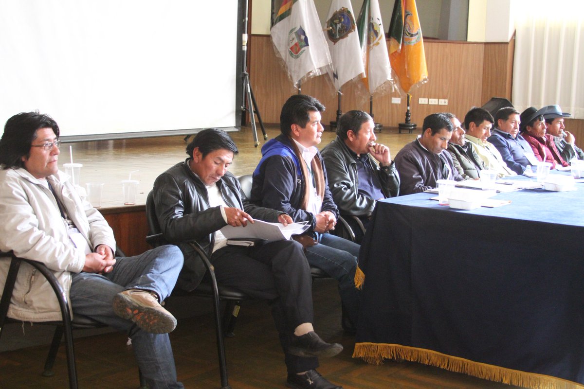 DraApurimac's tweet photo. VI CONGRESO NACIONAL DE CRIADORES DE CAMÉLIDOS DOMÉSTICOS DEL PERÚ, EN AUDITORIO DEL GOBIERNO REGIONAL DE APURÍMAC
#DRAApurímac #FuerzaqueIntegra
#SPARNacional #SPARApurímac
#RediagroApurímac @rediagro #CongresoNacional #CriadoresdeCamélidos
#Abancay #Apurímac https://t.co/05oaMBViuR