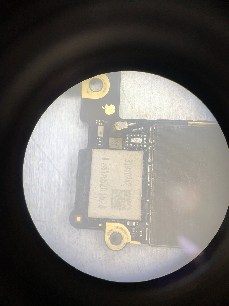 BitRepair's tweet image. Repair arrived today “no power” turned board over and half the bits are missing or in wrong place... no fix!