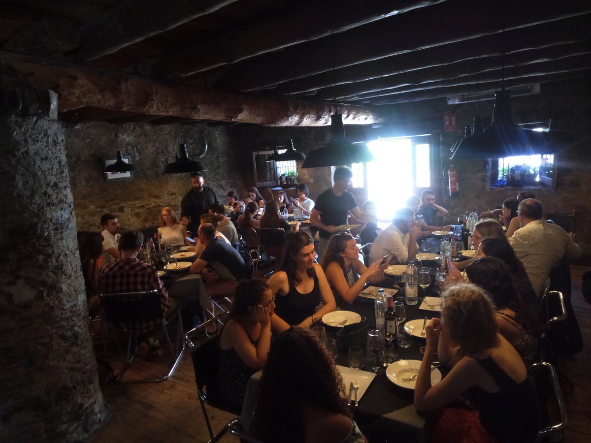 JoanRamonMarina's tweet photo. A poc a poc es va escolant el #CULC18. A migdia hem fet el Dinar de Germanor amb representants de @GovernAndorra i @IRLlull, col.laboradors i professorat. Un cop més, els restauradors andorrans s'han superat. En aquesta ocasió: 'La Borda Secreta', amb Omar i Javier al capdavant. https://t.co/kxBj8Xmtk8